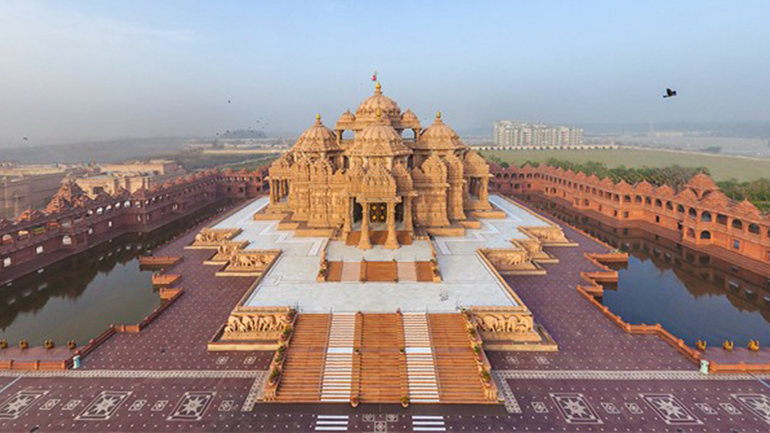chattarpur-mandir - Copy.jpg